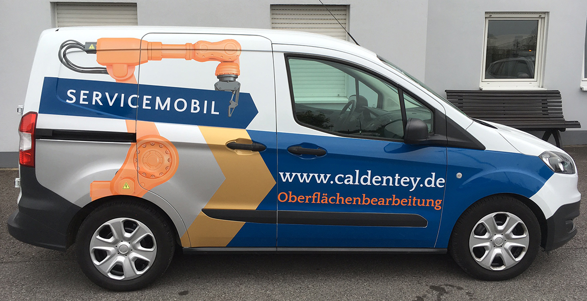 Slider Caldentey Fahrzeugbeklebung 01